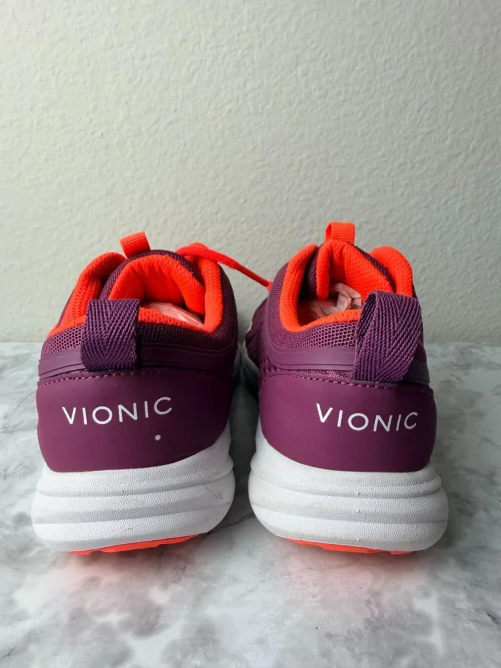 Vionic Womens Ingrid Purple Athletic Sneakers Size 5 With Orange Accents